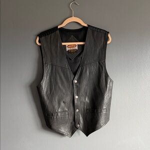 Men's Classic Black Leather Vest